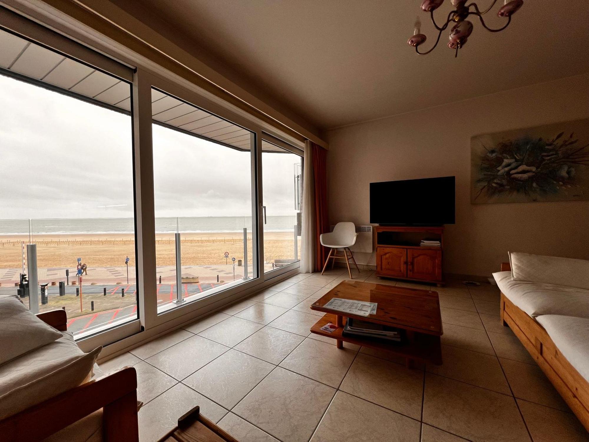 Beachview And Parking Apartment Knokke-Heist